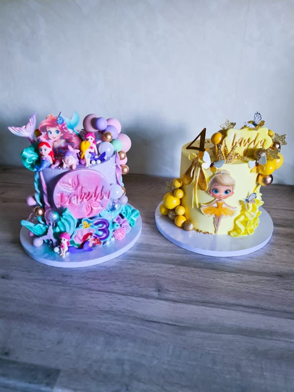 Custom celebration cakes Ilford IG2 East London